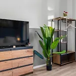 아파트 High-quality, Comfortable, Fully Equipped, 6 Beds