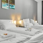 High-quality, Comfortable, Fully Equipped, 6 Beds * 뒤스부르크