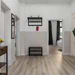 High-quality, Comfortable, Fully Equipped, 6 Beds 아파트 *
