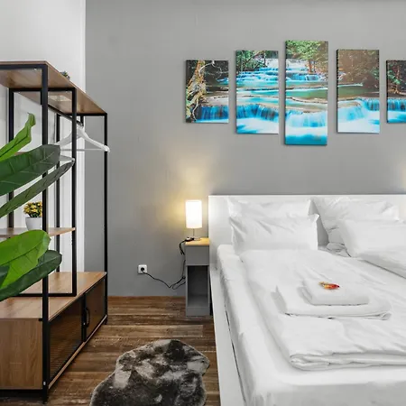 Federnest Living High-quality, Comfortable, Fully Equipped, 6 Beds