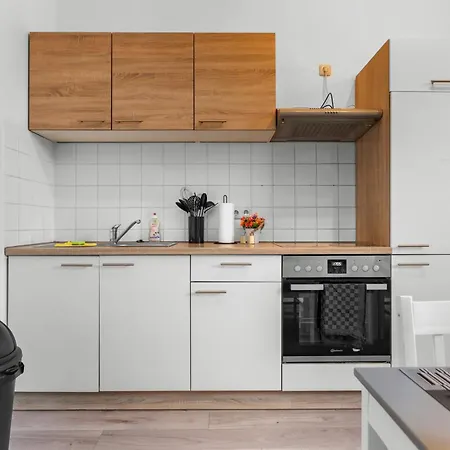 Daire High-quality, Comfortable, Fully Equipped, 6 Beds Duisburg