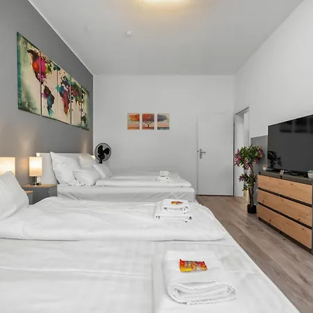 High-quality, Comfortable, Fully Equipped, 6 Beds Lägenhet