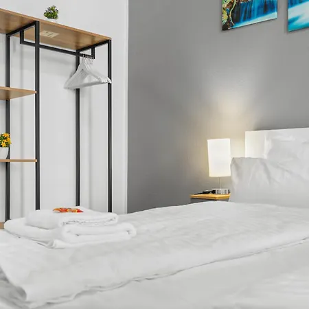 High-quality, Comfortable, Fully Equipped, 6 Beds Duisburg