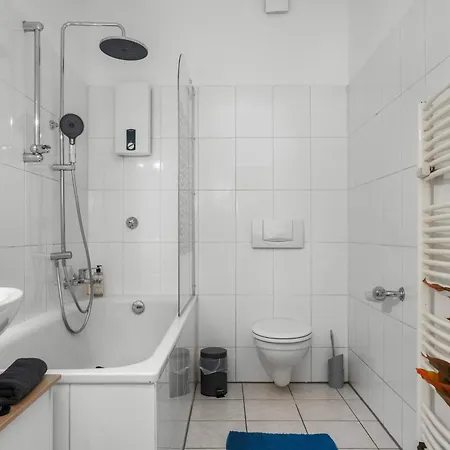 Federnest Living High-quality, Comfortable, Fully Equipped, 6 Beds *