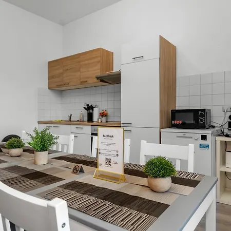 Federnest Living High-quality, Comfortable, Fully Equipped, 6 Beds *
