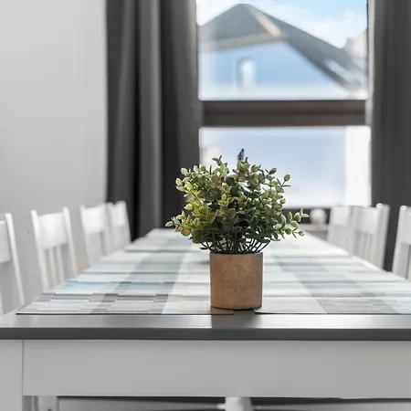 High-quality, Comfortable, Fully Equipped, 6 Beds Daire Duisburg