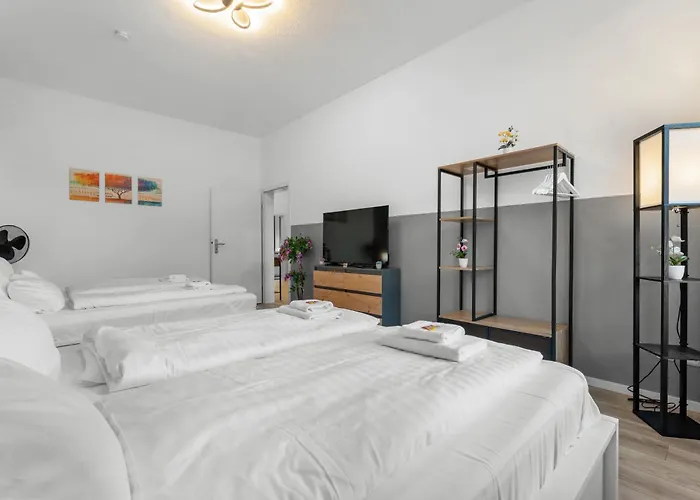 High-quality, Comfortable, Fully Equipped, 6 Beds Lägenhet *