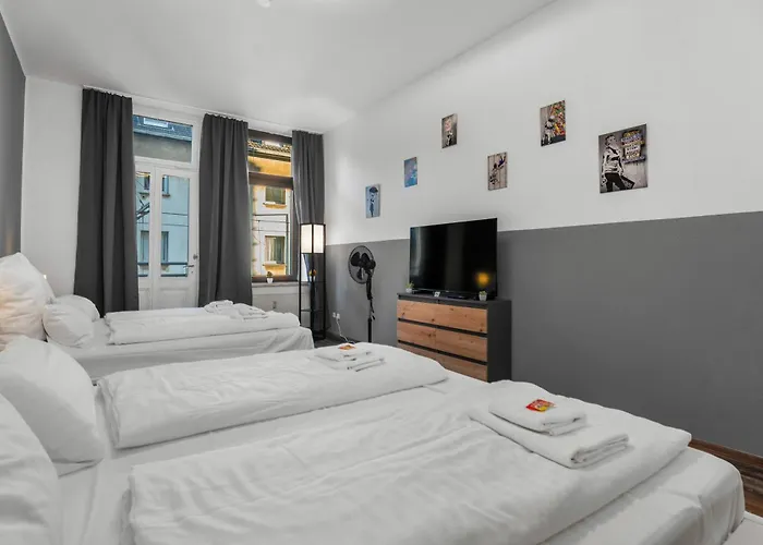 High-quality, Comfortable, Fully Equipped, 6 Beds *